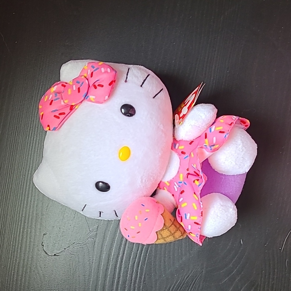 Hello kitty plush
